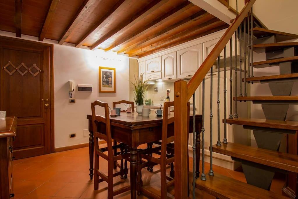 Demedici Apt W/ 2br 1' Walk Uffizi & Ponte Vecchio *